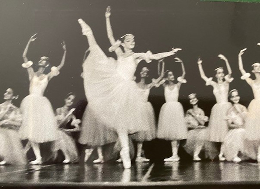 ballet class for children ballerina leg tutus.